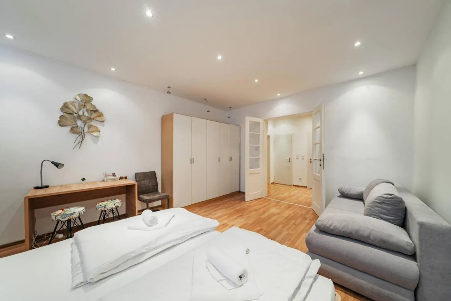 City Belvedere Apartment Vienna